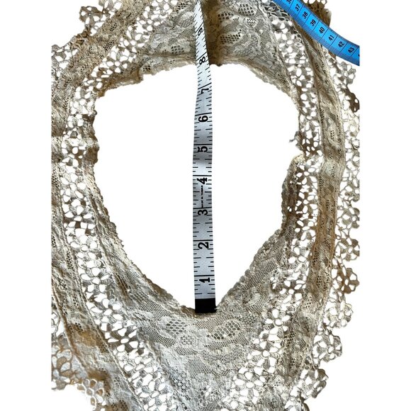 Antique French Net Lace Collar with Crochet Victorian Style Dark Cream - Picture 5 of 16